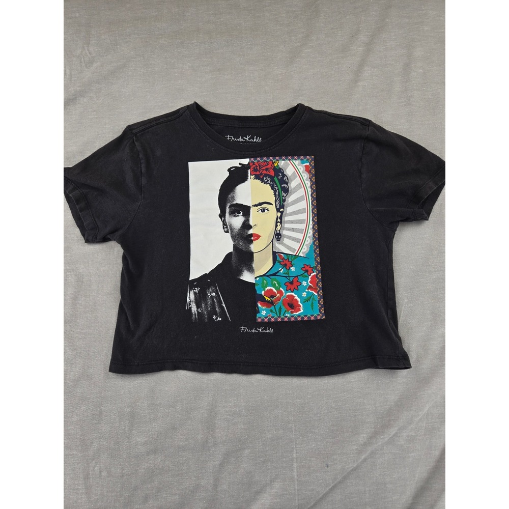 Frida Kahlo Graphic Crop Top Black Short Sleeve Split Portrait Tee Womens Small